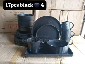 17 Pieces Dinner Set