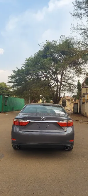Lexus ES 350 FWD 2014 Gray