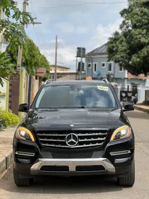 Mercedes-Benz GLK-Class Base GLK 350 4dr 4x2 (3.5L 6cyl 7A) 2015 Black