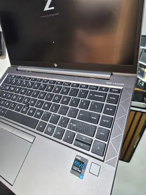 Laptop HP ZBook Firefly G8 8GB Intel Core i5 SSD 256GB