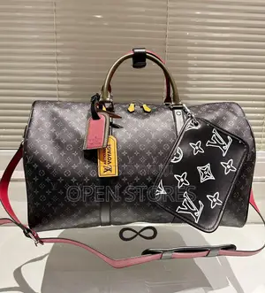 Louis Vuitton Keepall Bandoulière 50 Duffle Bag