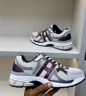 Tommy Hilfiger Men’S Luxury Sneakers