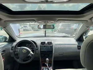 Toyota Corolla 2009 Gray