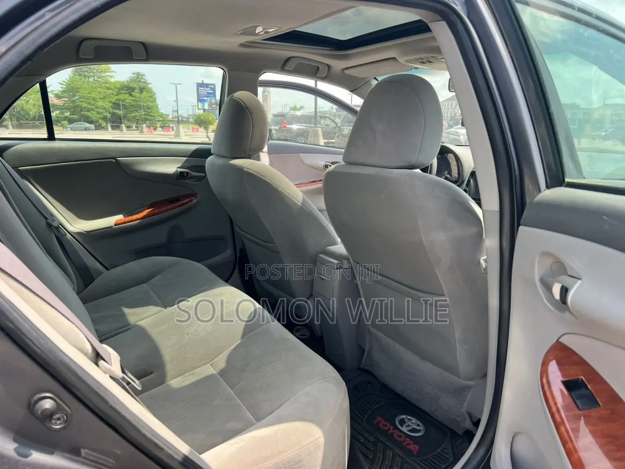 Toyota Corolla 2009 Gray
