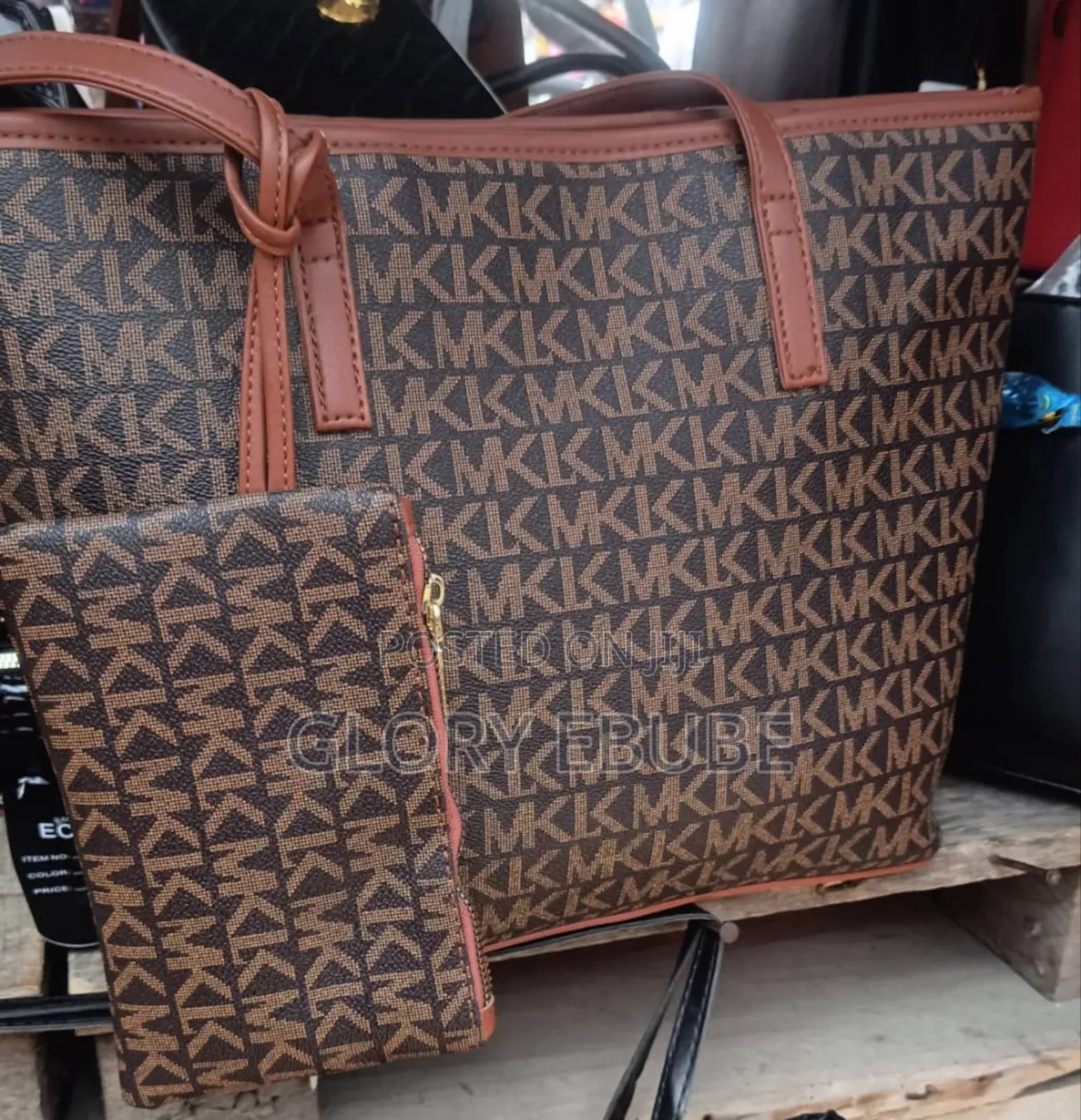 Glory's Bags Palace