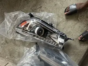 Head Lamp Hilux 2018