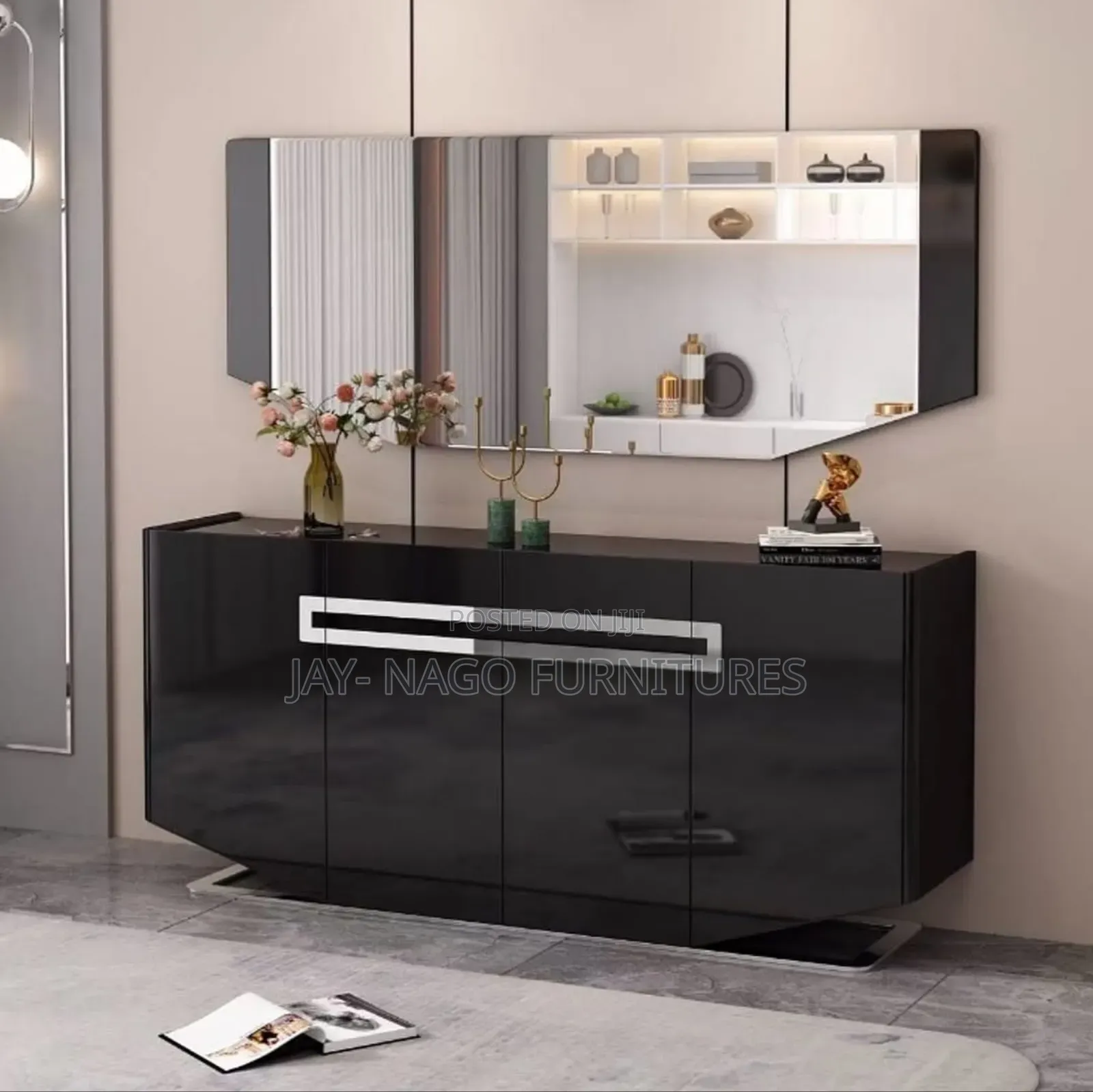 Executive Console Mirror With Table