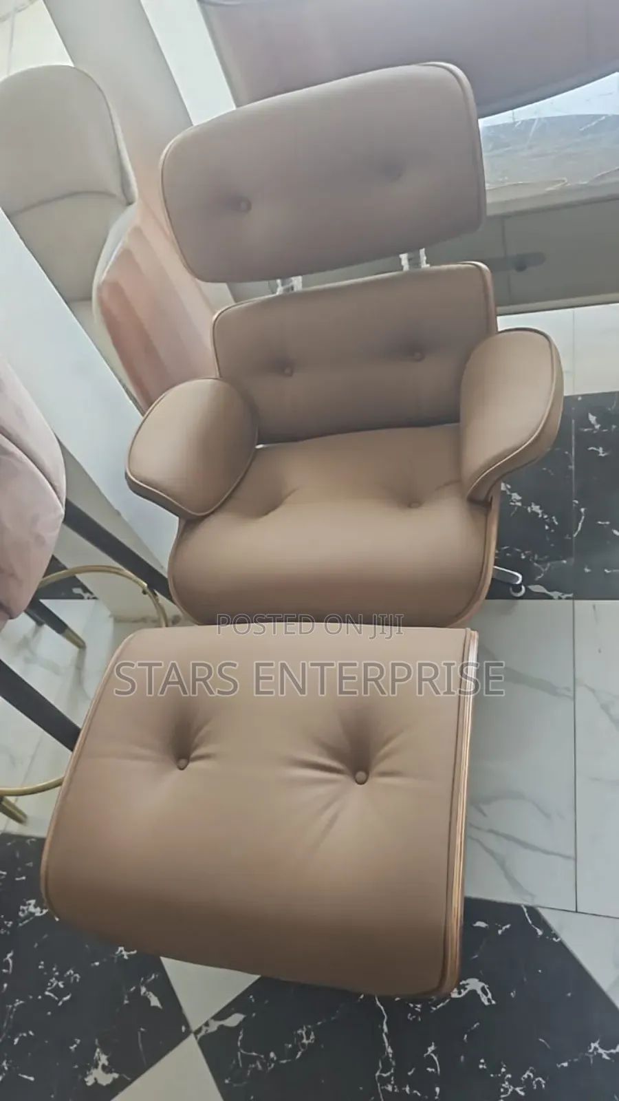Single Relaxing Sofa