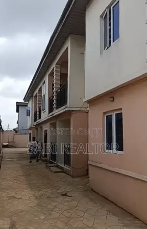 Furnished 2bdrm Block of Flats in Ikotun for sale