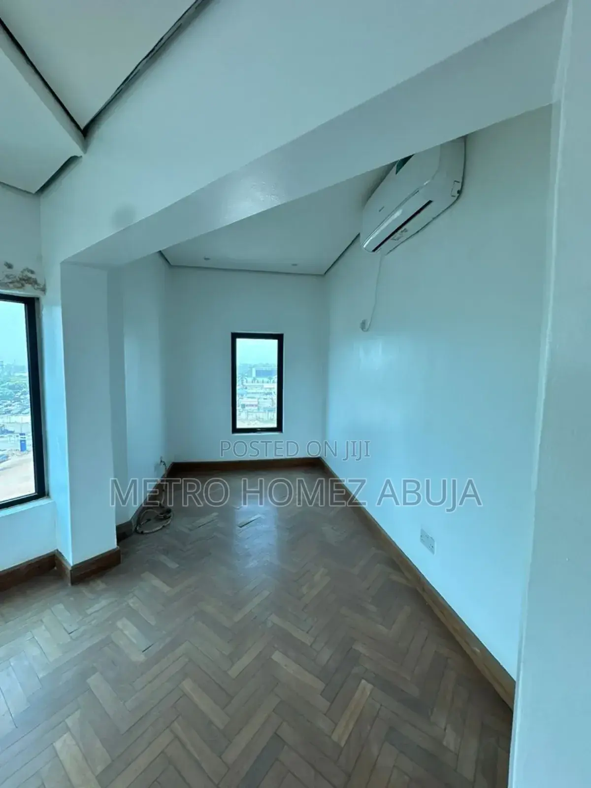 270 SQM Office Space