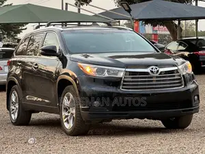 Toyota Highlander Limited V6 4x4 (3.5L 6cyl 6A) 2016 Black