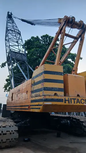 150tons Hitachi Crawler Crane