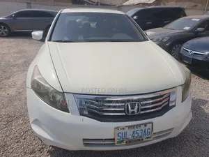 Honda Accord 2009 White