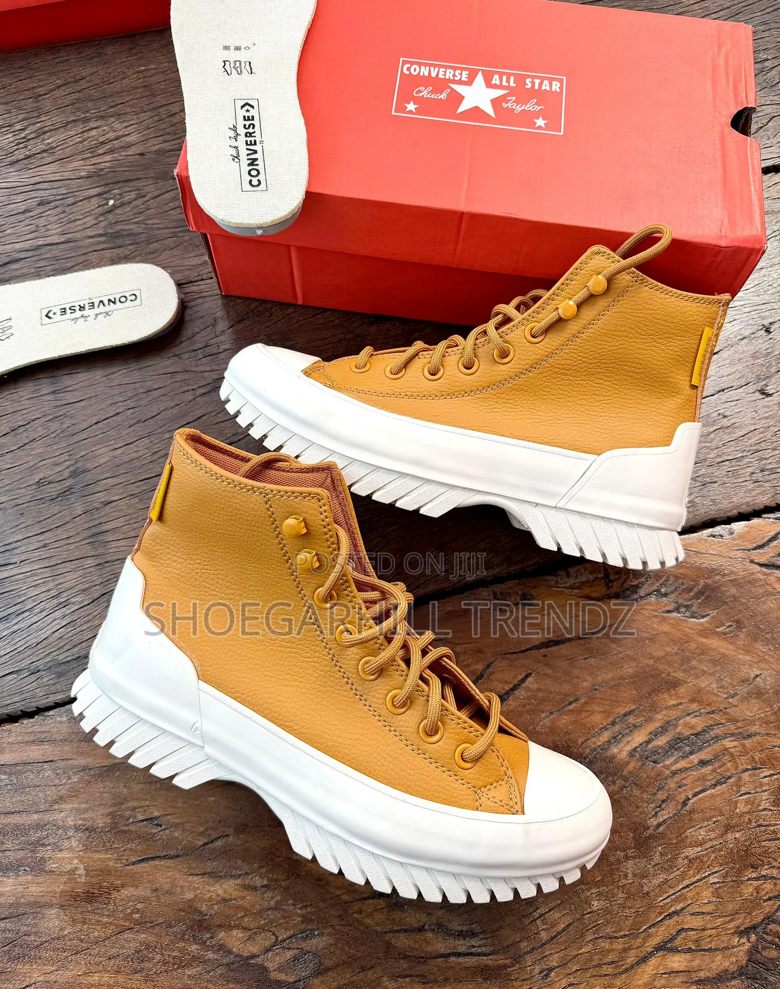 Converse Chuck Taylor High Lugged Winter 2.0 Bold