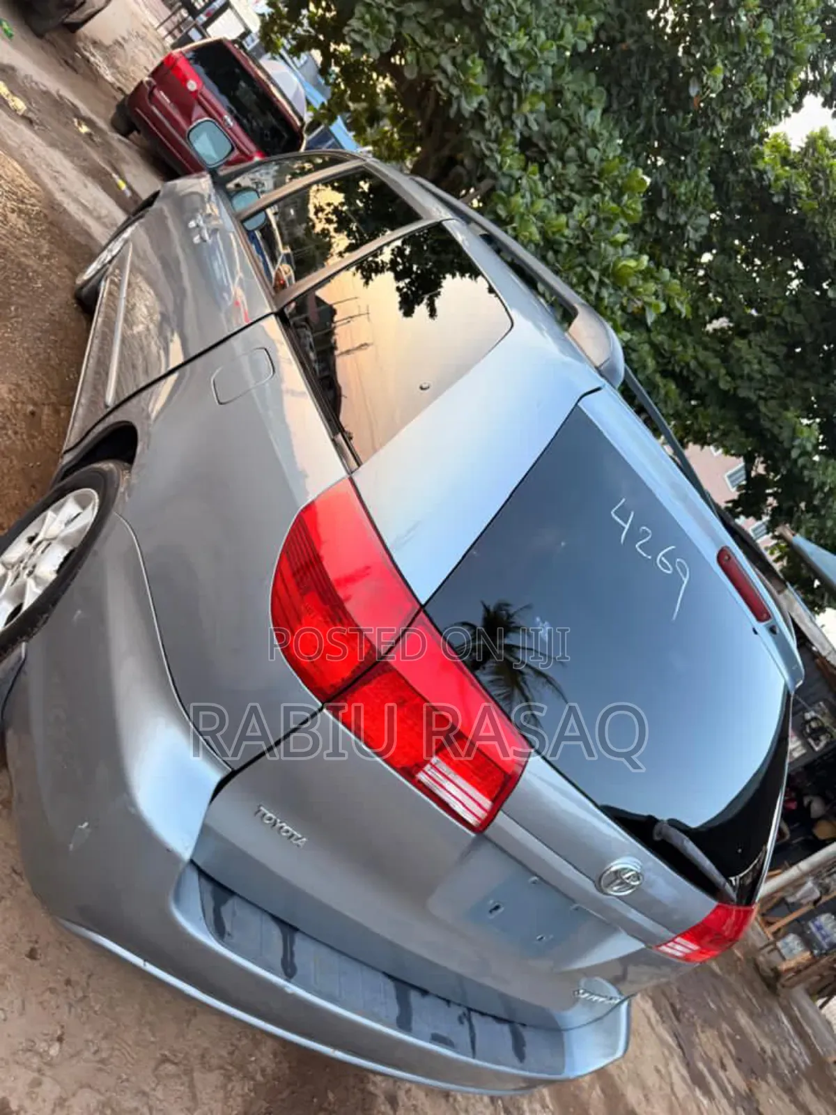 Toyota Sienna 2005 Blue