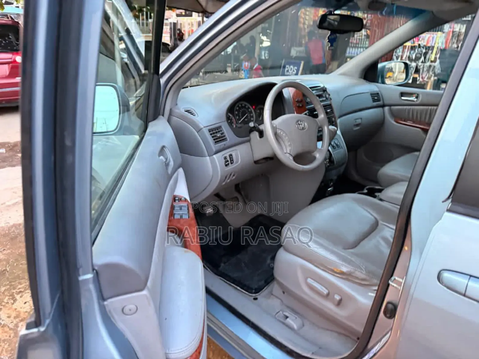 Toyota Sienna 2005 Blue