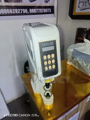 Industrial Button Fixer Machine
