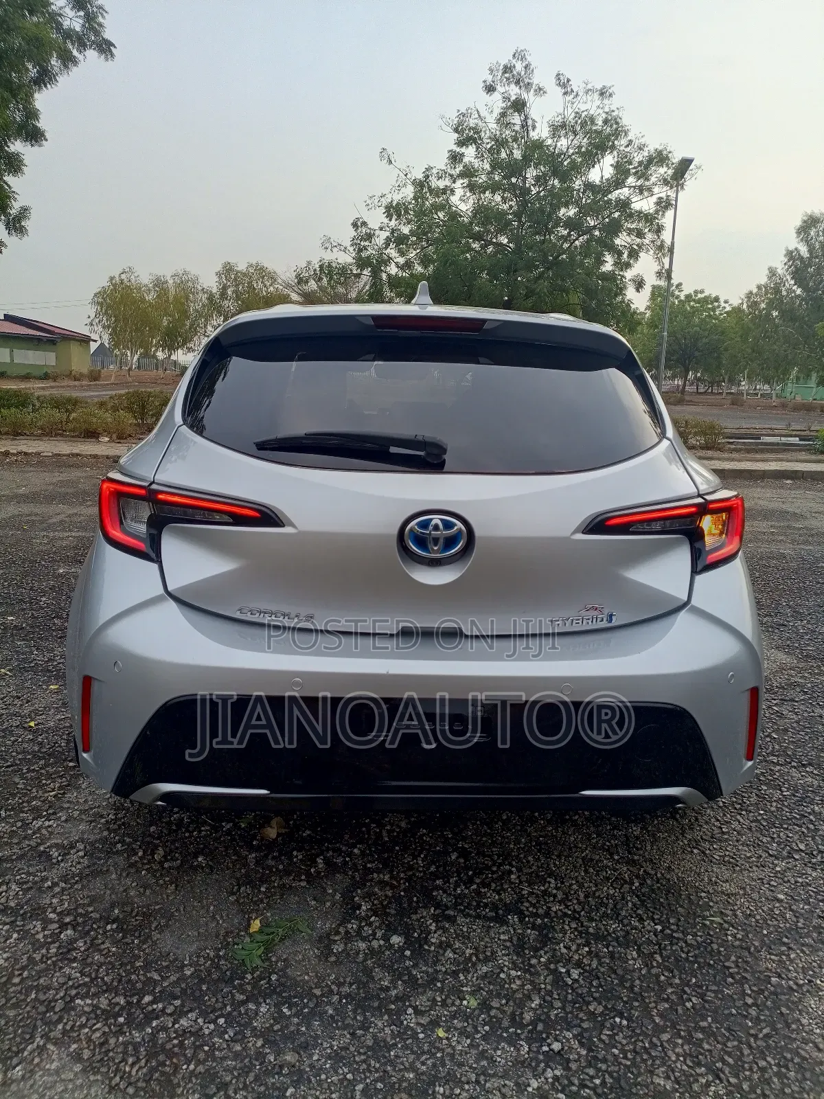 Toyota Corolla 2024 Silver