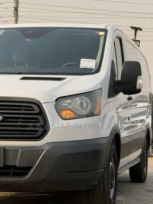 Ford Transit 2017 White