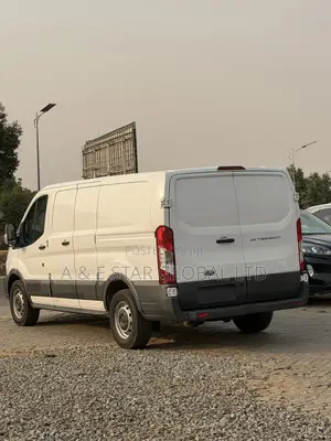 Ford Transit 2017 White