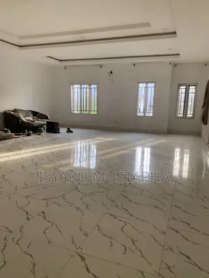 5bdrm Duplex in Jabi for rent