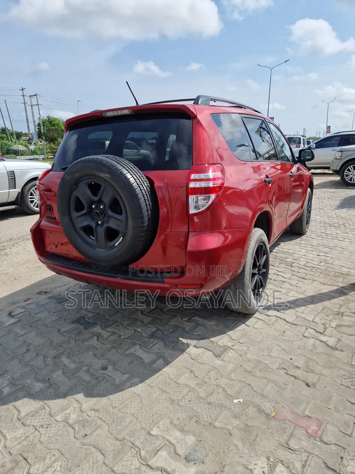 Toyota RAV4 2.5 2011 Red