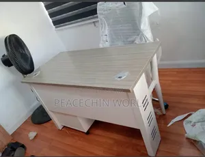 1.2 Meter Office Desk