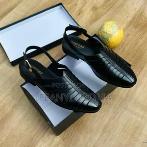 High Quality Leather Men Sandals Shoe