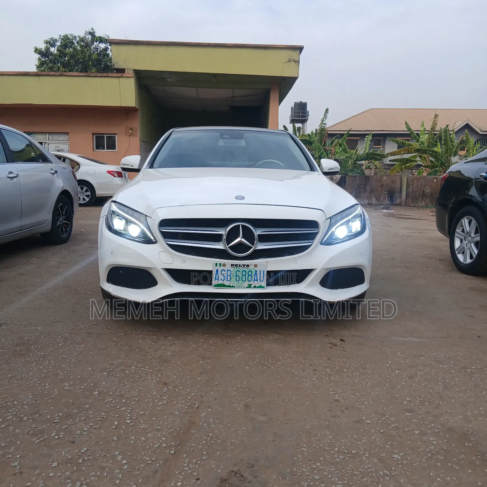 Mercedes-Benz C300 2016 White