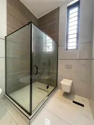 Furnished 5bdrm Duplex in Ikota for sale