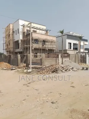 Furnished 5bdrm Duplex in Gowon Estate Egbeda, for sale