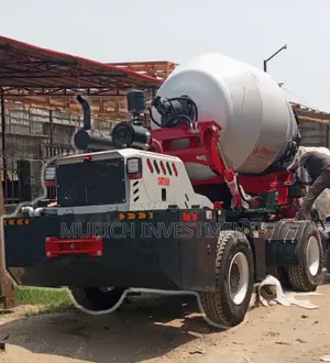 Cmt5500 Mobile Concrete Mixer – 5.5 Cubic Self-Loading Mixer