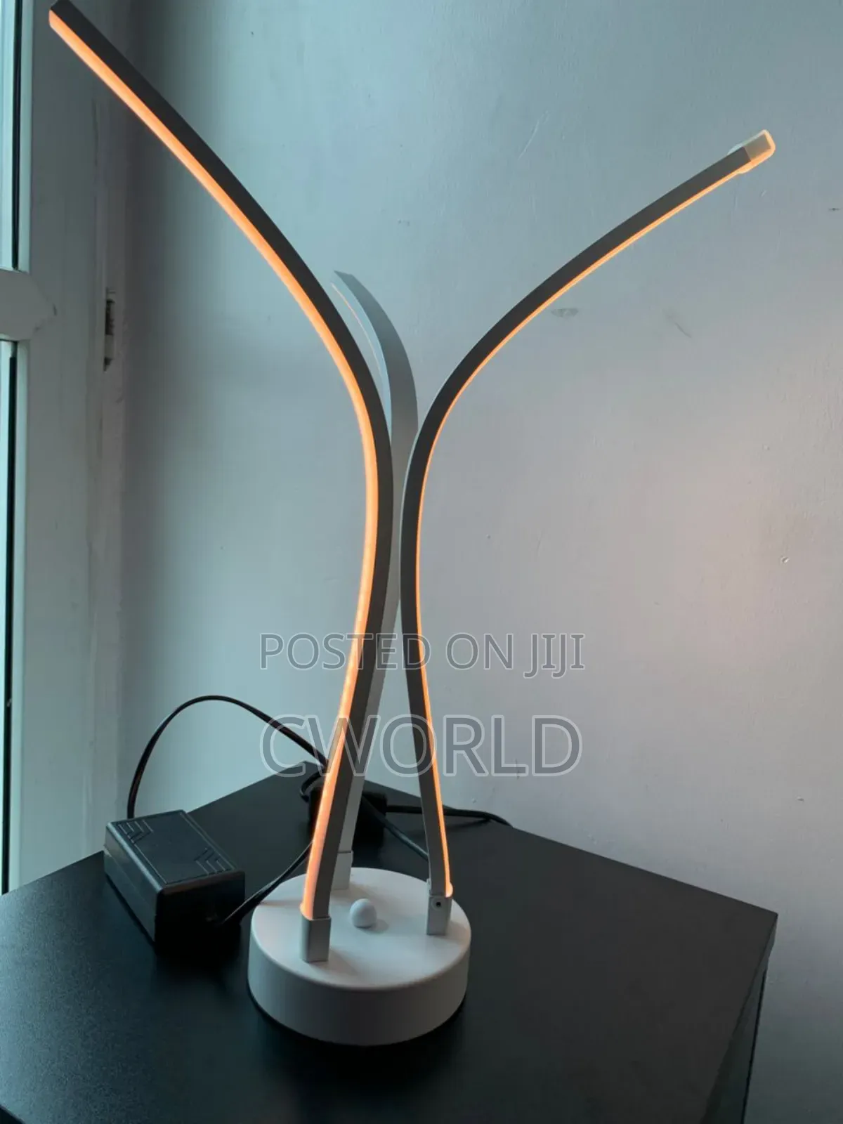 Tamb Table Lamp