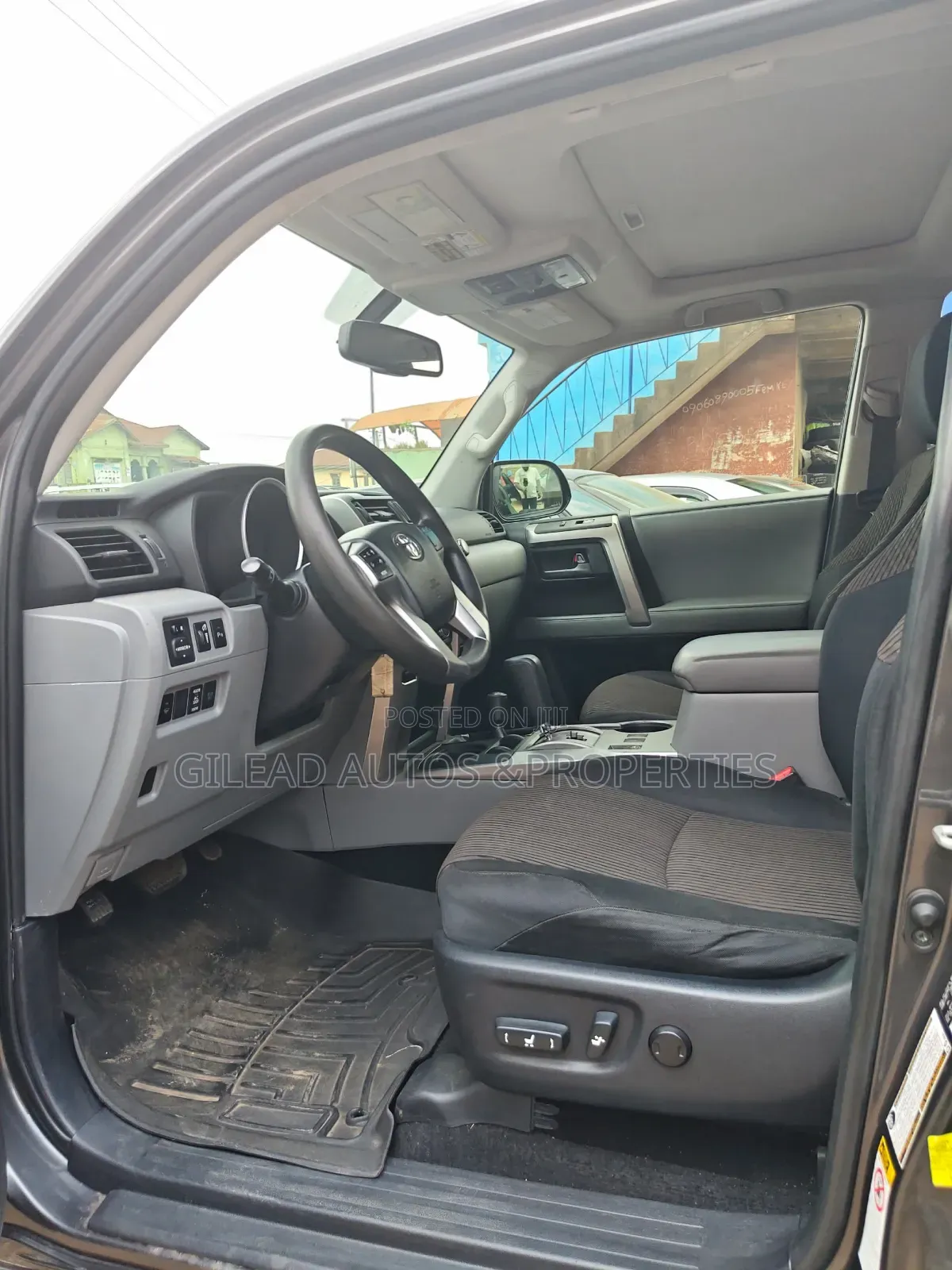 Toyota 4-Runner SR5 4WD 2012 Gray
