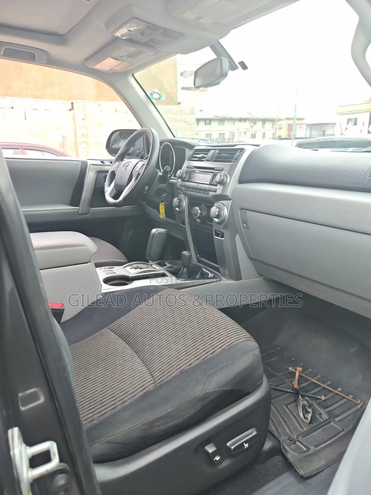 Toyota 4-Runner SR5 4WD 2012 Gray