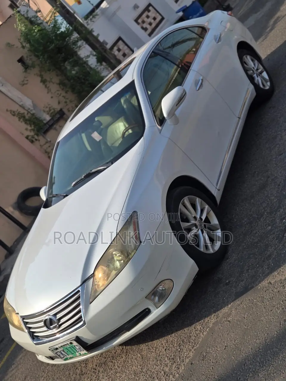 Lexus ES 350 2011 White