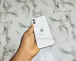 Apple iPhone 11 128 GB White