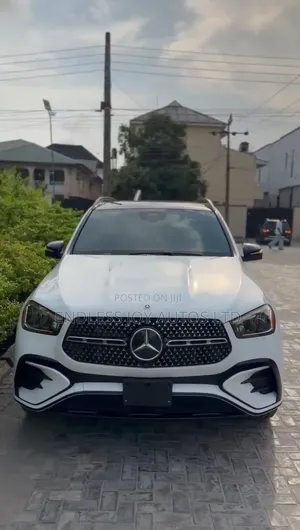 Mercedes-Benz GLE-Class GLE 350 4MATIC AWD 2025 White