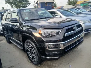 Toyota 4-Runner Limited 4dr SUV 4WD (4.0L 6cyl 5A) 2014 Black