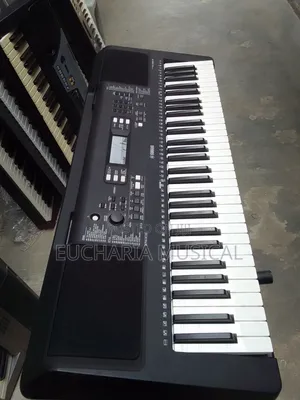 Yamaha PSR-E363 61-Key Portable Keyboard – Clear Sound.