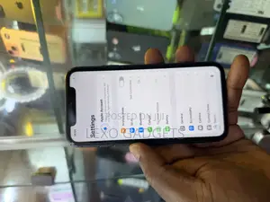 Apple iPhone 11 64 GB Black