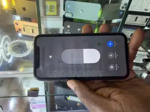 Apple iPhone 11 64 GB Black