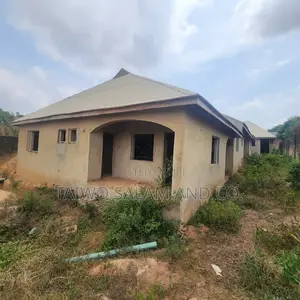 2bdrm Block of Flats in Soka for sale
