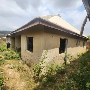 2bdrm Block of Flats in Soka for sale