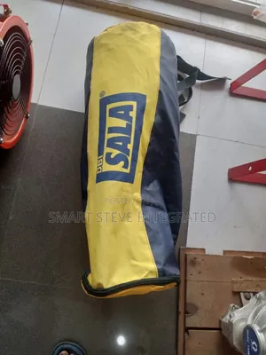 A 3m Dbi-sala Rollgliss R550 Rescue And Descent Device