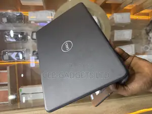 Laptop Dell Latitude 3310 8GB Intel Core i5 SSD 256GB