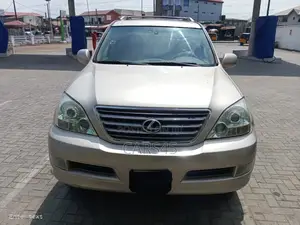 Lexus GX 2005 Gold