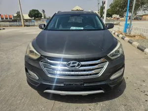 Hyundai Santa Fe 2014 Gray