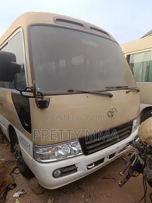 Toyota Coaster 2017 Beige