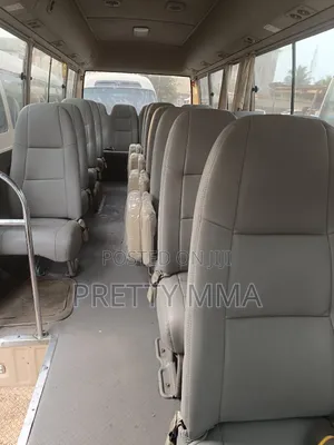 Toyota Coaster 2017 Beige